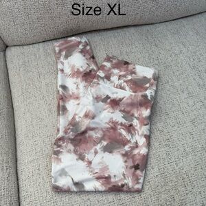 Women's Painted Floral Leggings - Pink, White, Gray